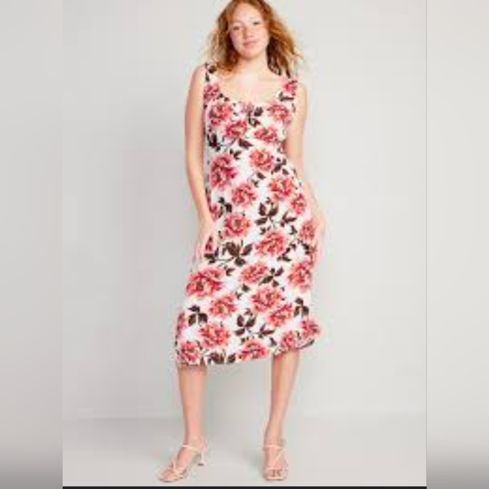 Old Navy Waist-Defined Crepe Midi Dress in Pink and Red Floral, Size Sma…
